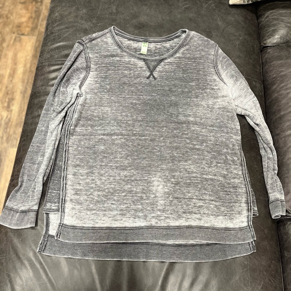 Green Tea Gray Lightweight Waffle Knit Top - Picture 1 of 4